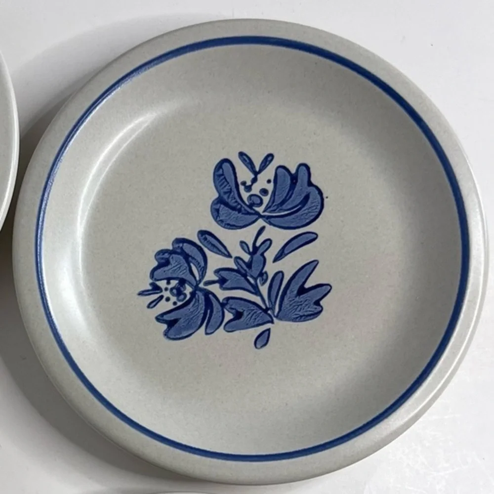 PFALTZGRAFF® Yorktowne Set of 4 Bread Dessert Tapas Lunch Serving Plates  New